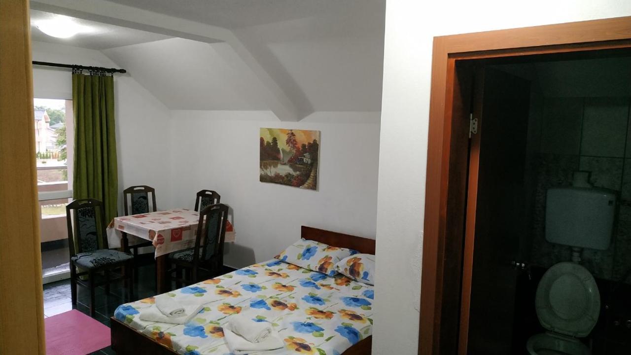 Apartament Srebrna Nit Veliko Gradište Zewnętrze zdjęcie