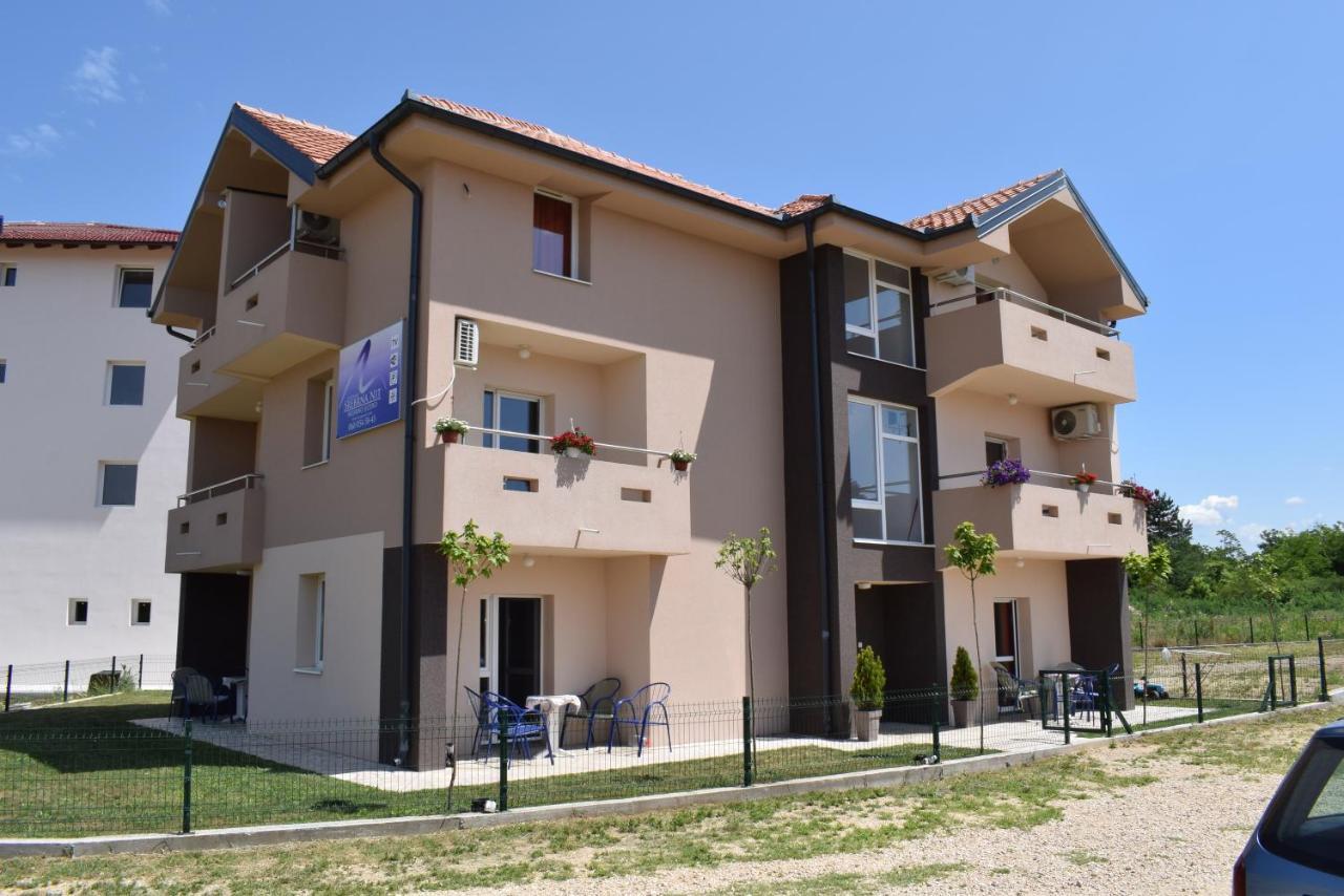 Apartament Srebrna Nit Veliko Gradište Zewnętrze zdjęcie